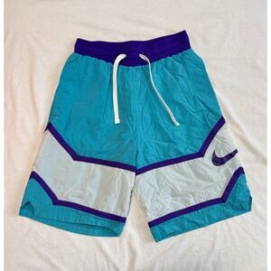 Nike Shorts Mens Small Windbreaker Throwback basketball mesh dazzle